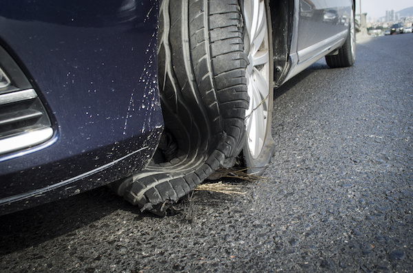 Is There a Difference Between a Flat Tire vs. Tire Blowout?